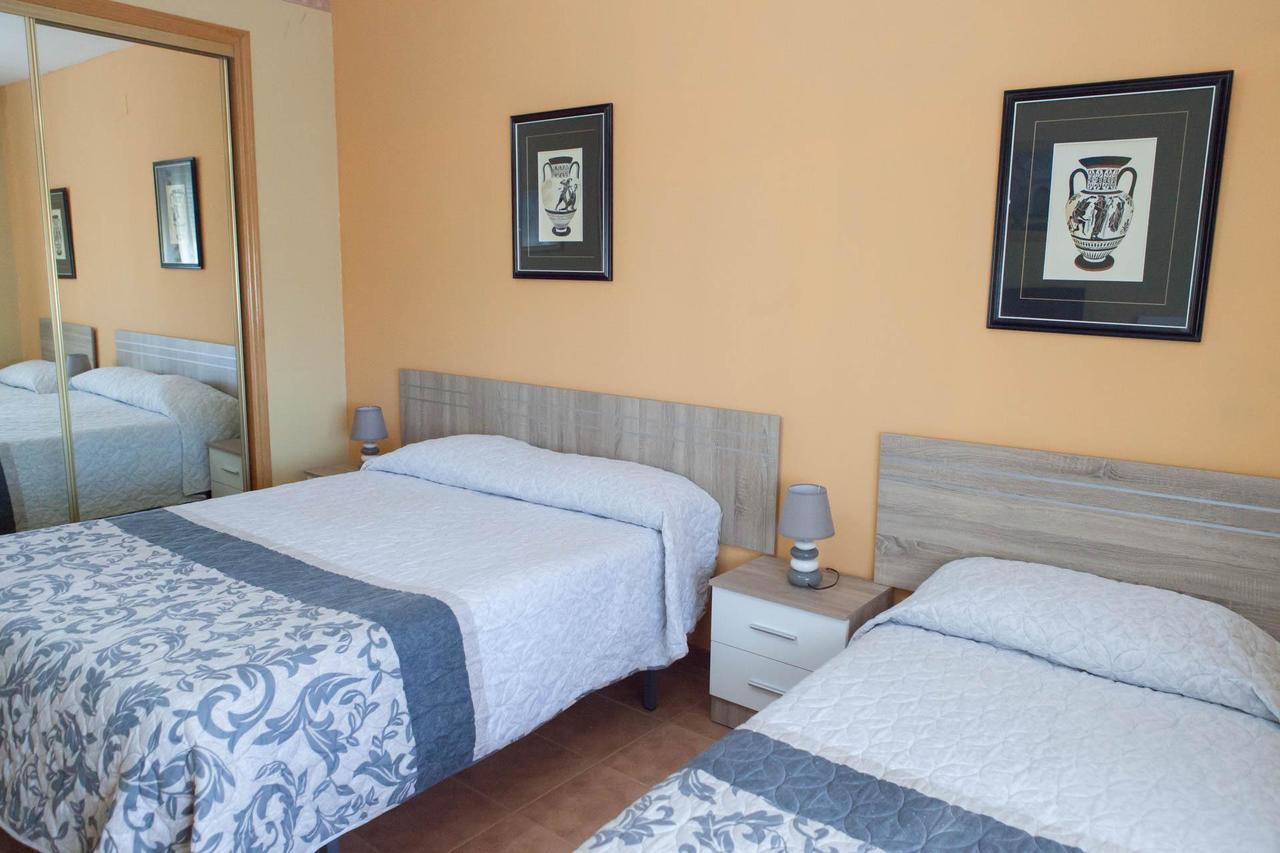 La Rosaleda De Orgaz Guest House Ngoại thất bức ảnh