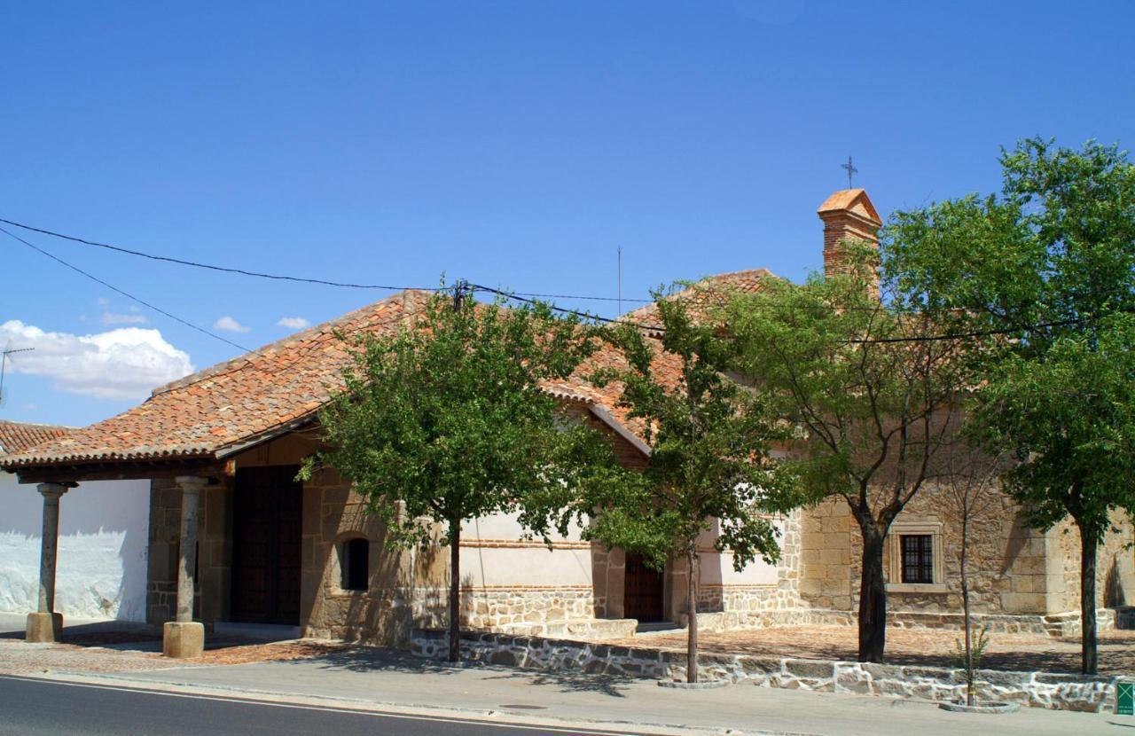 La Rosaleda De Orgaz Guest House Ngoại thất bức ảnh