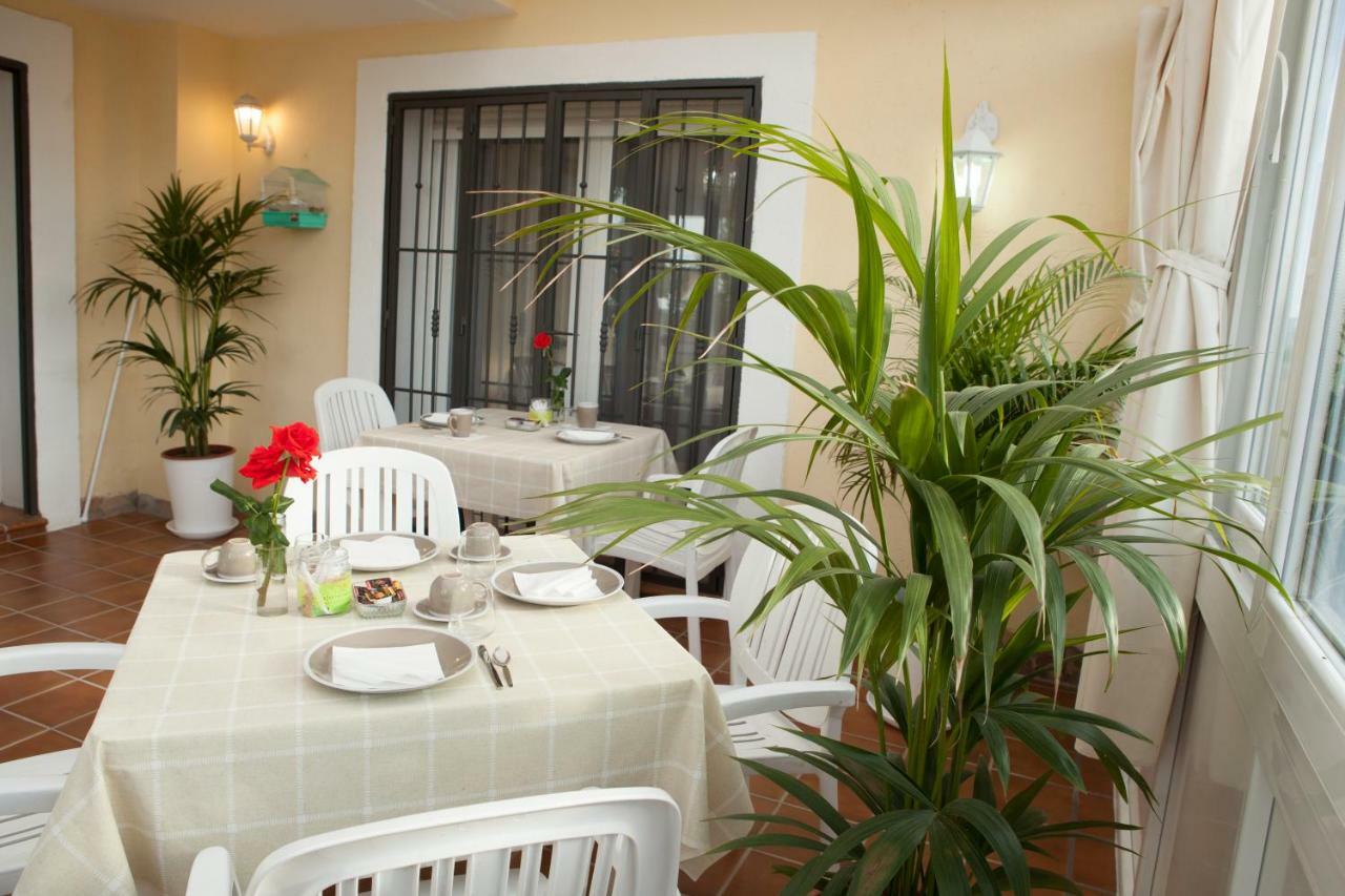 La Rosaleda De Orgaz Guest House Ngoại thất bức ảnh